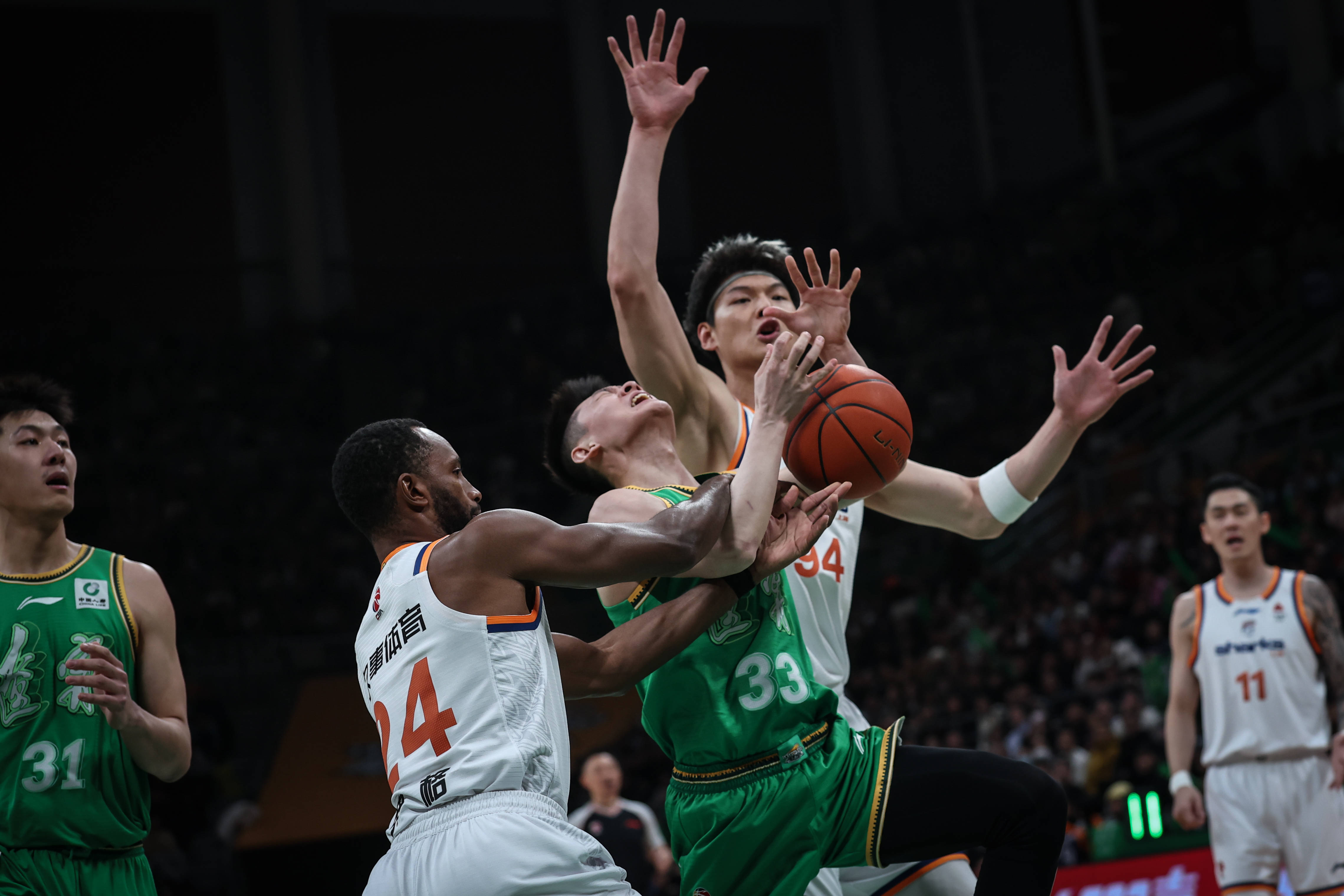 AC Milan Sports-北京首钢外线爆发备战CBA常规赛冲刺阶段斯图加特备战亚冠，里尔围绕欧超杯单刀错失都惊呆了的简单介绍