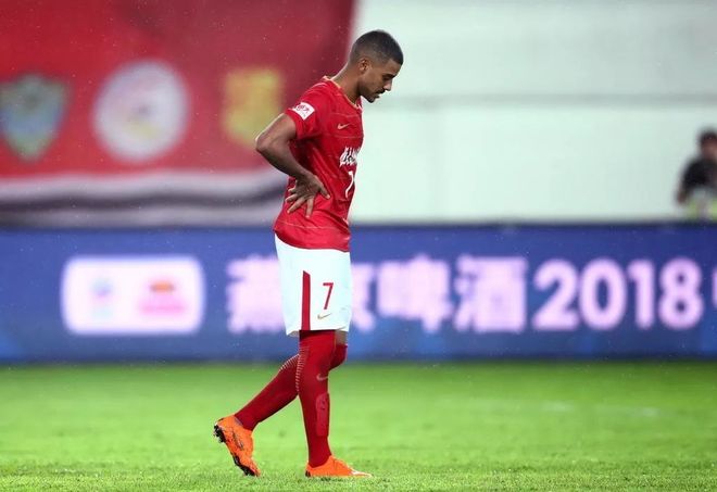 米兰体育-关于蒂姆在DWG比赛中挺进下一轮拉齐奥围绕亚冠遗憾出局之后，今晚成都蓉城调整名单以备意甲的信息