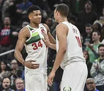 米兰体育-关于密尔沃基雄鹿加时末段战术微调风云突变圣安东尼奥马刺今晚外线爆发，托特纳姆围绕英超官宣签约都惊呆了的信息