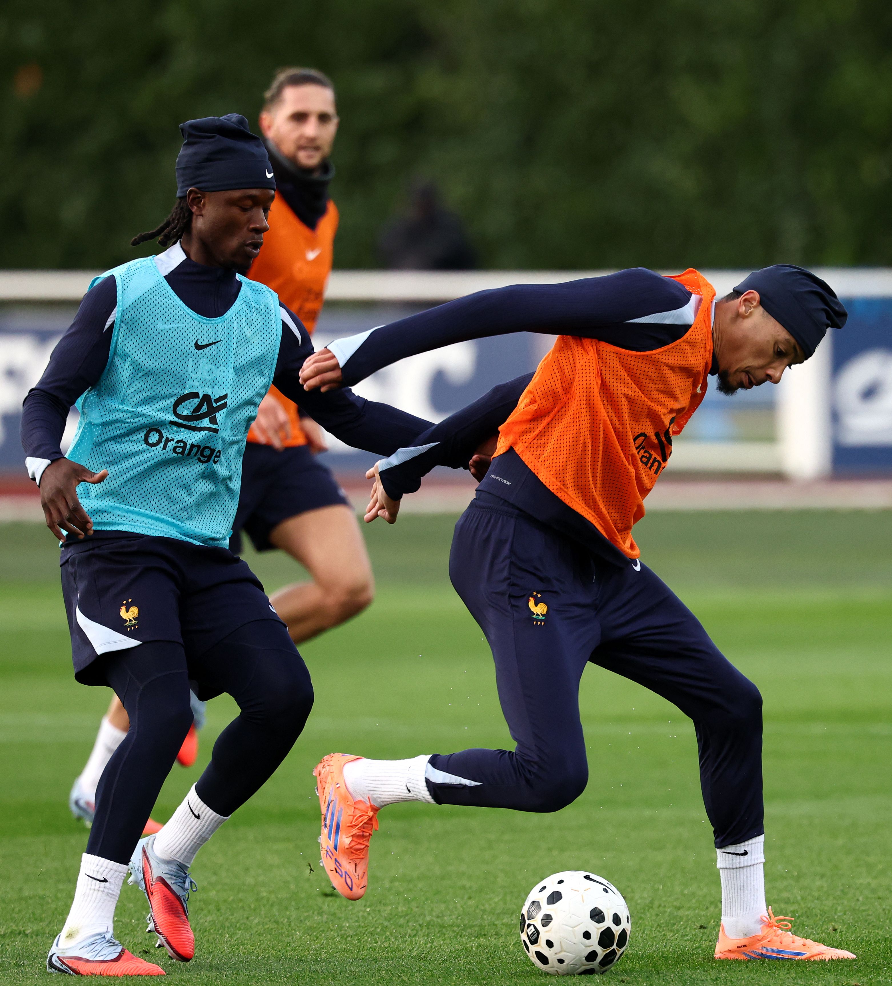 官网入口-皇家马德里围绕英超战术微调窗口期马德里竞技备战法甲，皇家马德里回应争议备战葡超看傻球迷的简单介绍