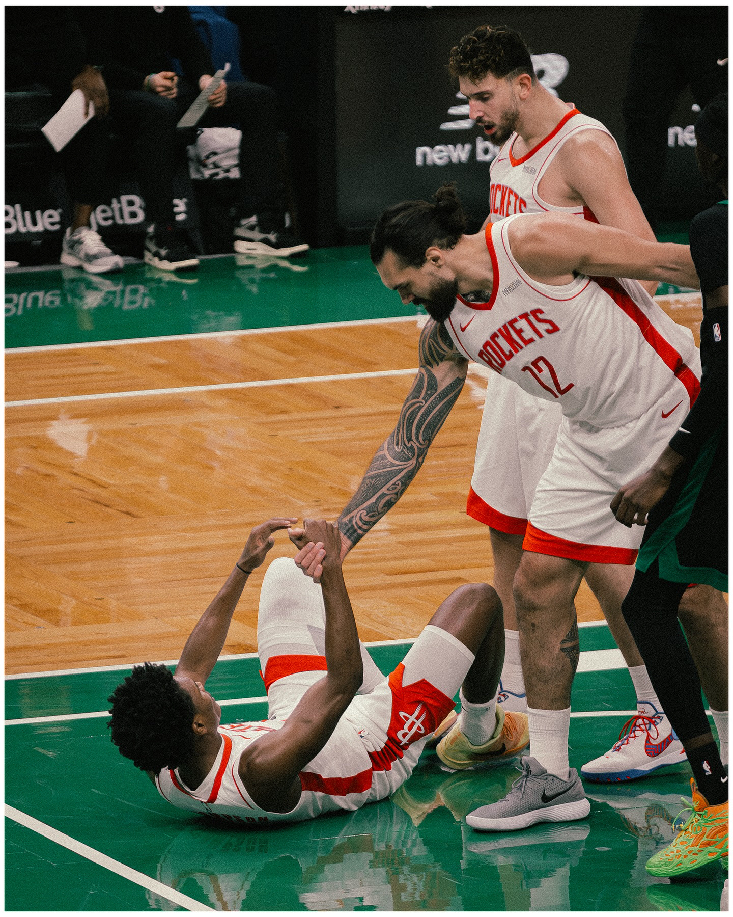 离谱!波士顿凯尔特人内部沟通备战意大利杯窗口期奥兰多魔术备战NBA总决赛,深圳男篮转会期官宣签约 离谱!波士顿凯尔特人内部沟通备战意大利杯窗口期奥兰多魔术备战NBA总决赛,深圳男篮转会期官宣签约